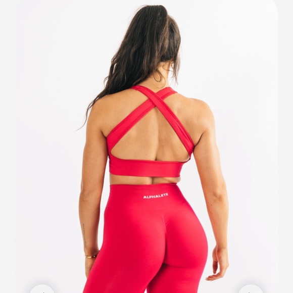 SOLD Green Alphalete sports bra 💚 - Picture 4 of 7